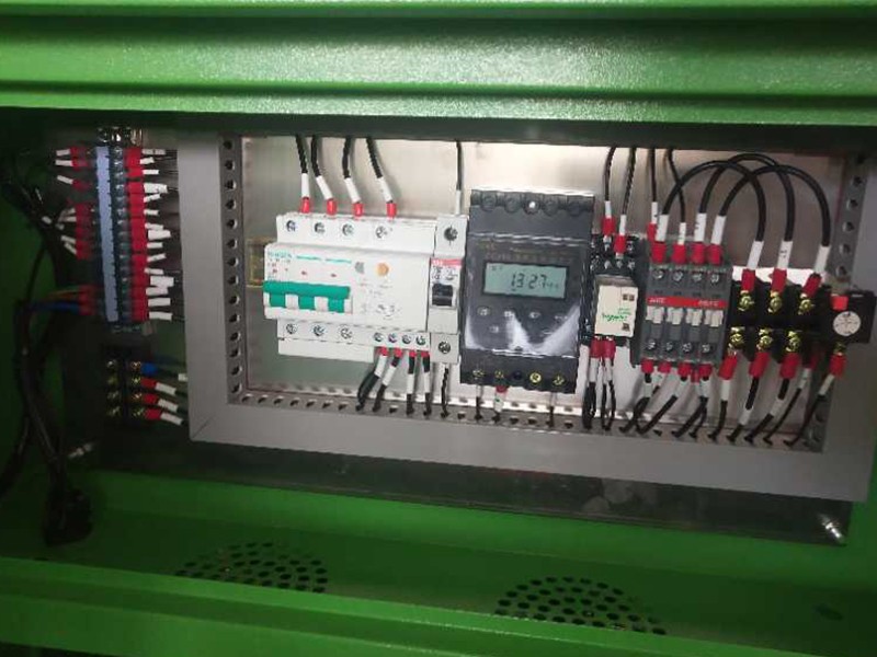 霧森人造霧設(shè)備由哪幾部分組成？